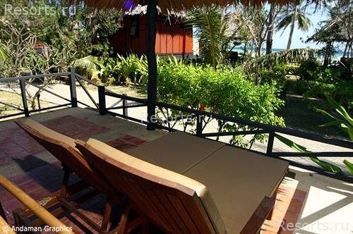 Phi Phi Island Village Beach Resort & Spa 40